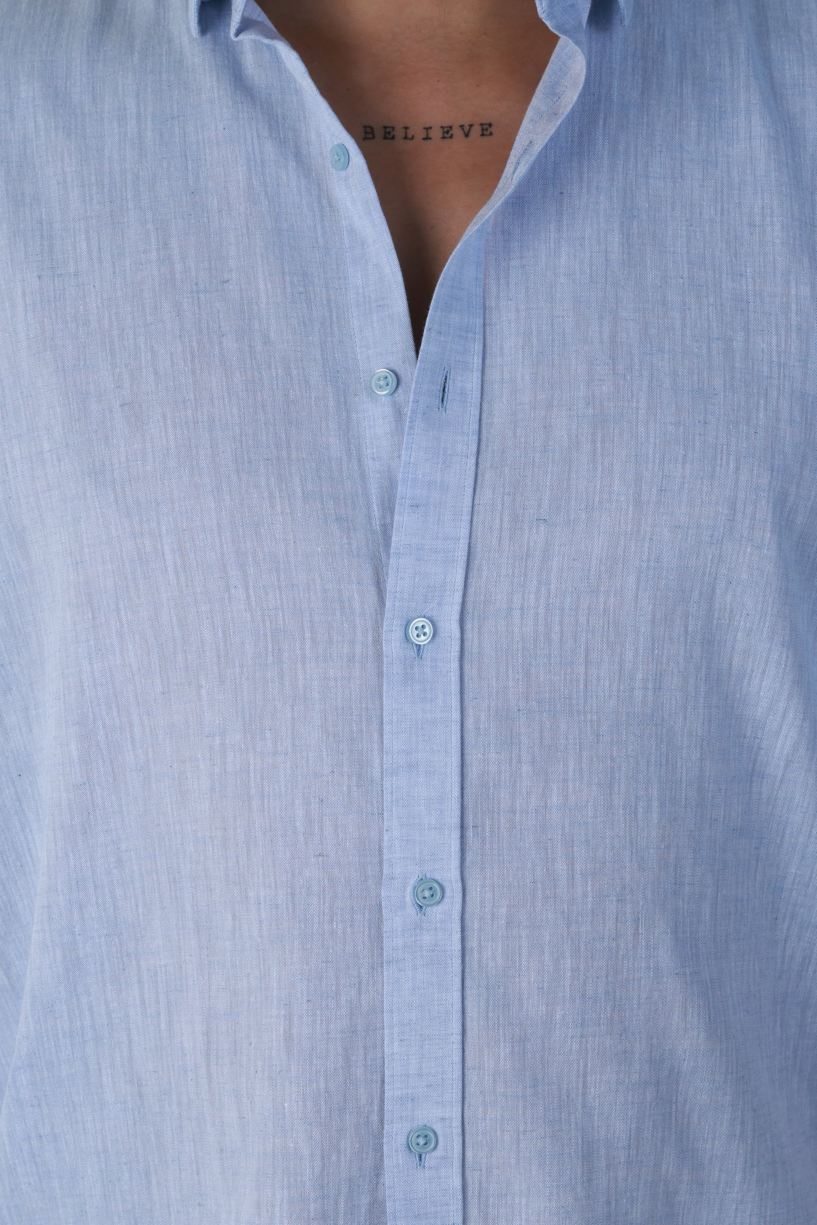 CLASSIC LINEN SHIRT