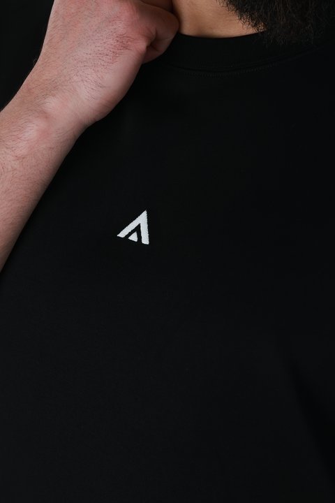 T.SHIRT CLASSIC LOGO view 6